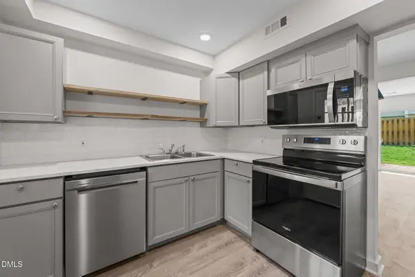 220 Elizabeth Street, Chapel Hill, NC 27514