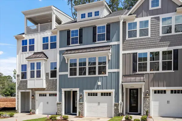 1109 Blackthorn Lane, Durham, NC 27703