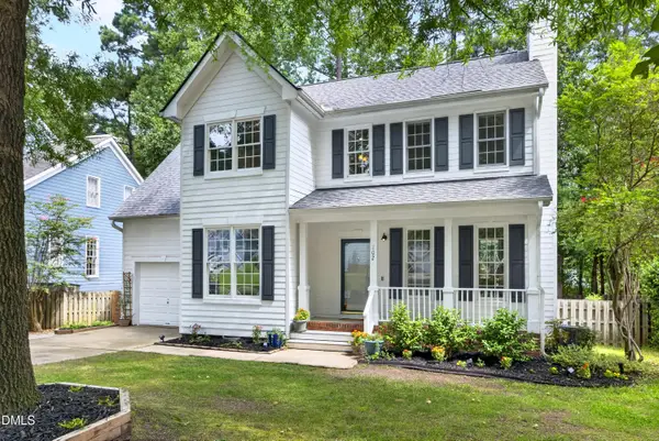 102 Unaka Court, Cary, NC 27519