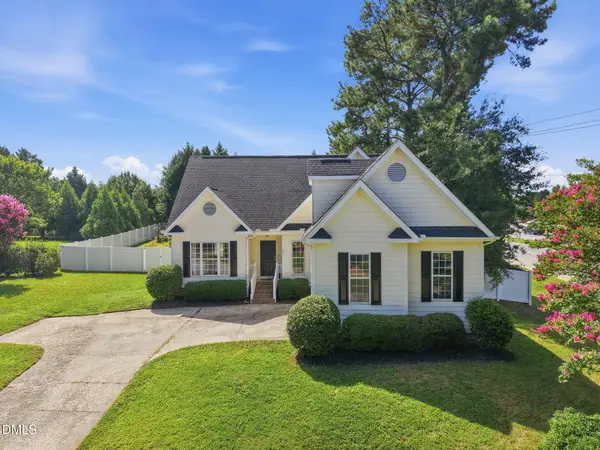 101 Somerset Farm Drive, Holly Springs, NC 27540