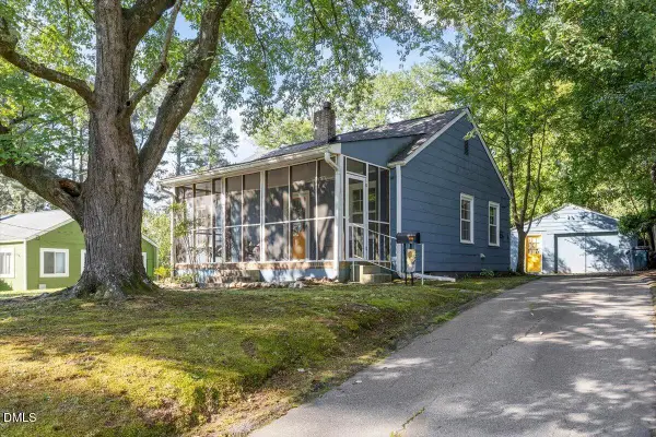 1512 London Circle, Durham, NC 27701