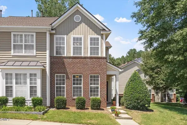 5310 Crescentview Parkway, Raleigh, NC 27606