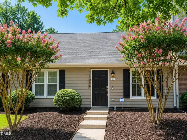 10 Crystal Oaks Court, Durham, NC 27707