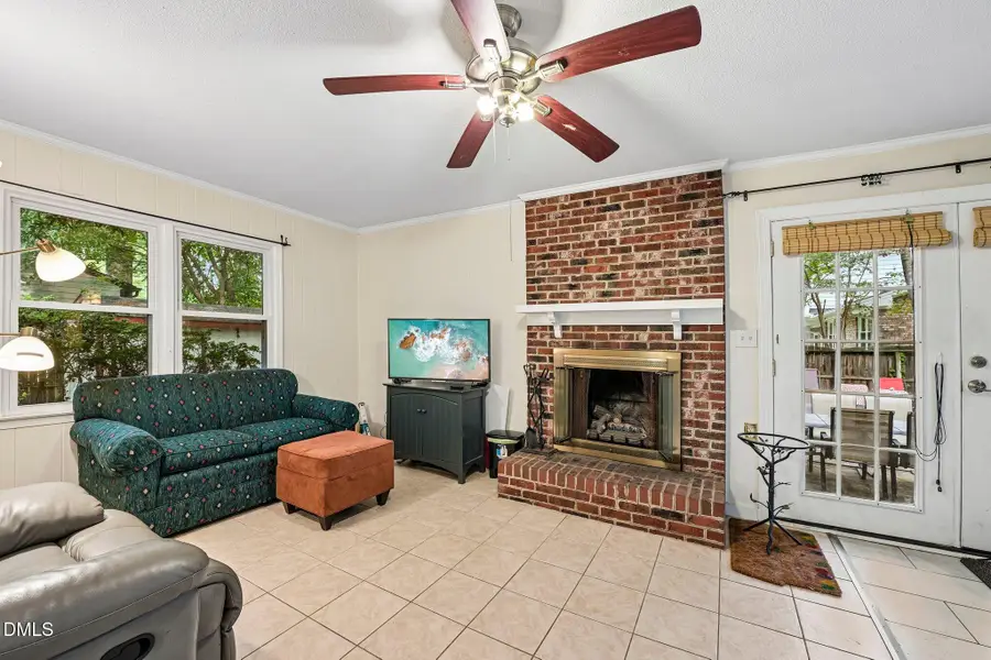 1421 Elberon Place, Raleigh, NC 27609 - #3