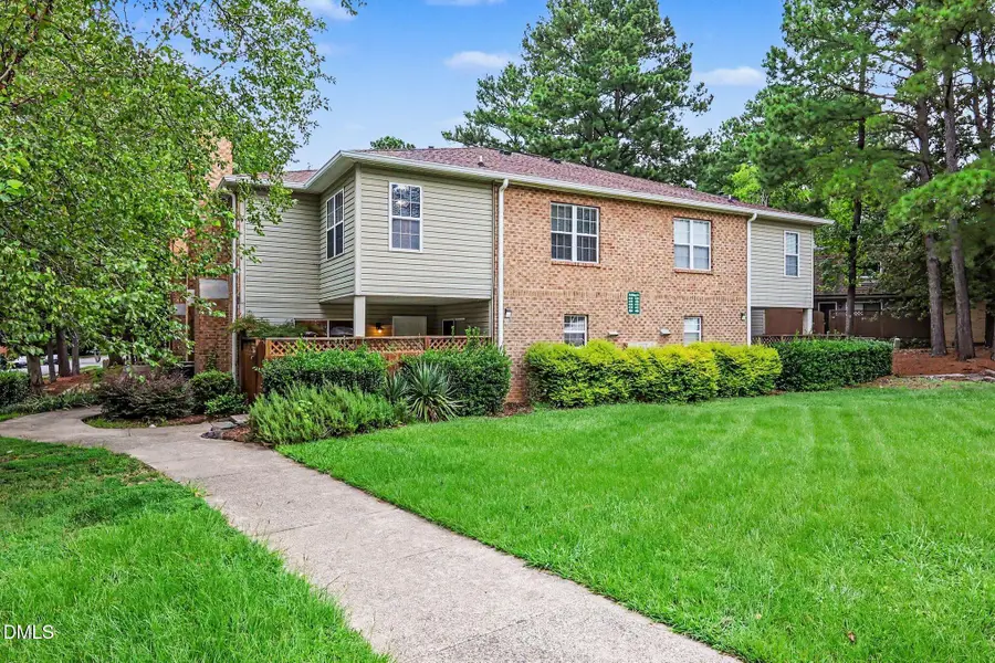434 Summerwalk Circle, Chapel Hill, NC 27517 - #2