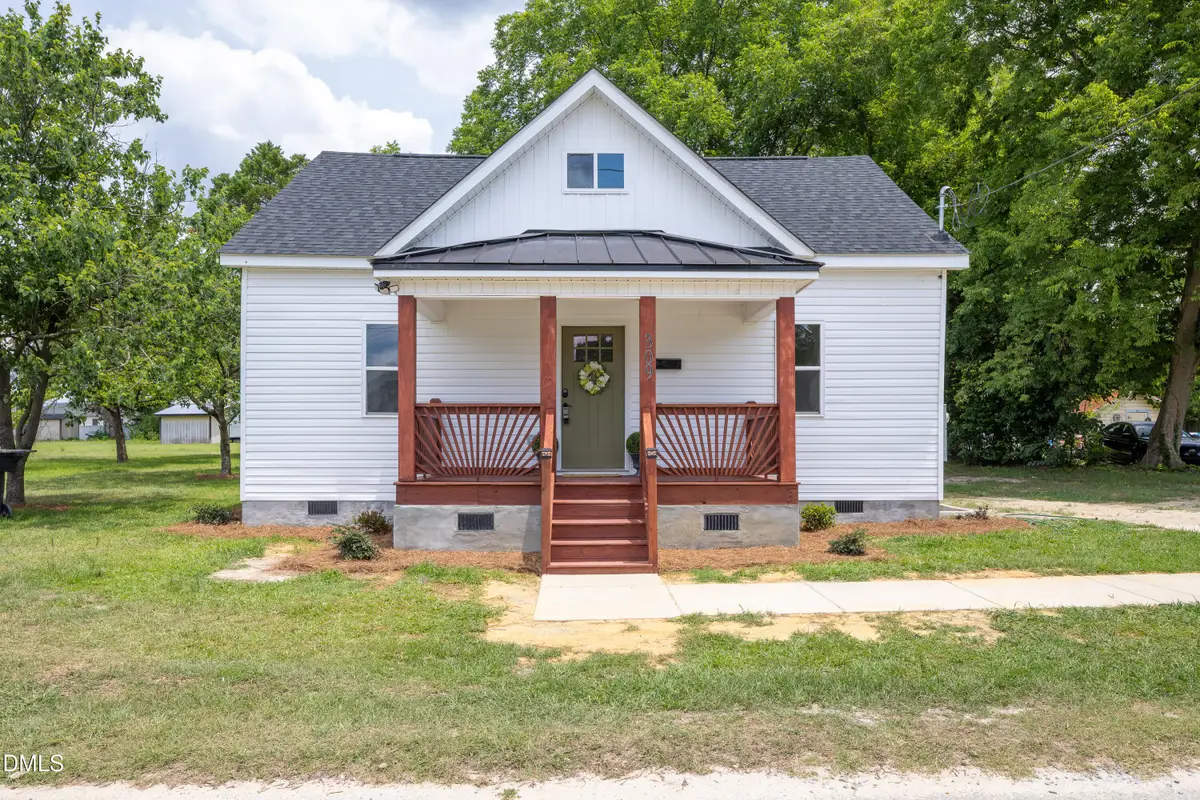 309 Stetson Street, Clinton, NC 28328 - #1