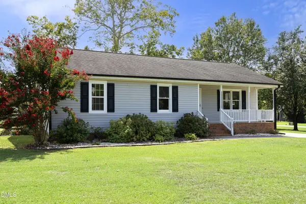 2705 Stageline Drive, Raleigh, NC 27603