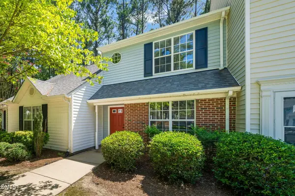 5551 Fieldcross Court, Raleigh, NC 27610