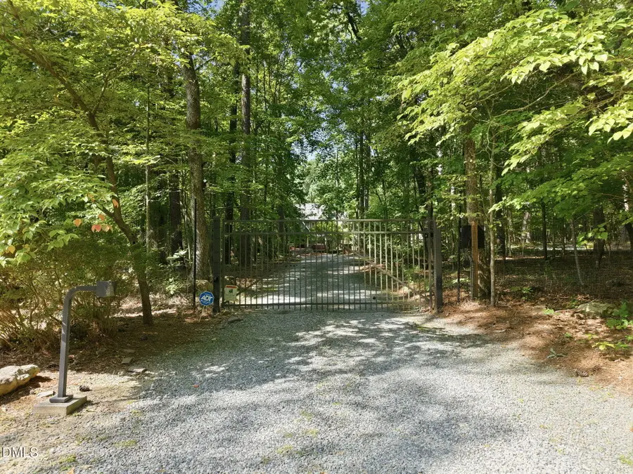 2219 Ridgewood Road, Chapel Hill, NC 27516 - #2