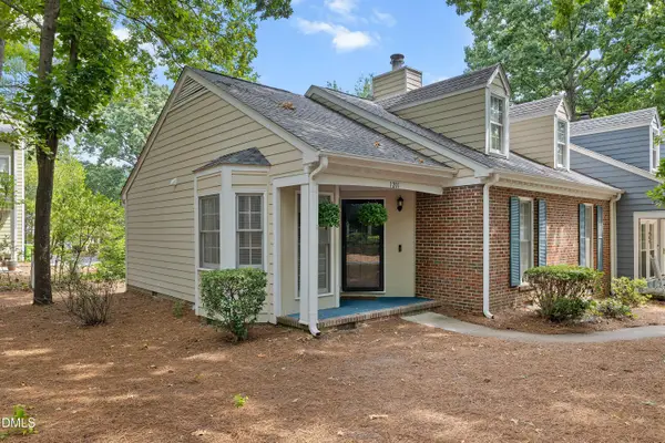 1201 Deptford Court, Raleigh, NC 27609