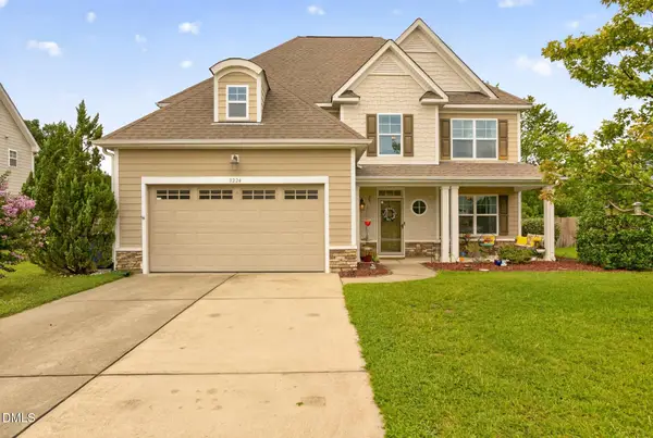 3224 Winterwood Drive, Fayetteville, NC 28306