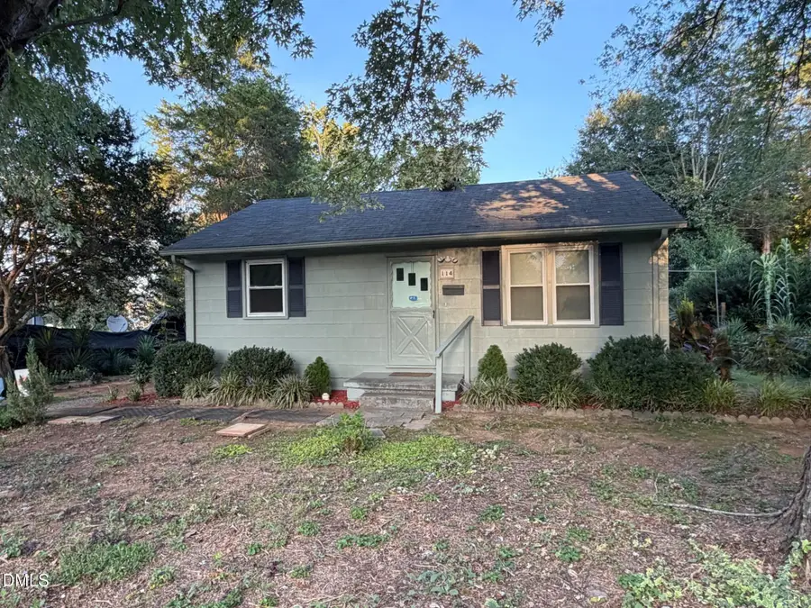 114 N Garden Avenue, Siler City, NC 27344 - #3