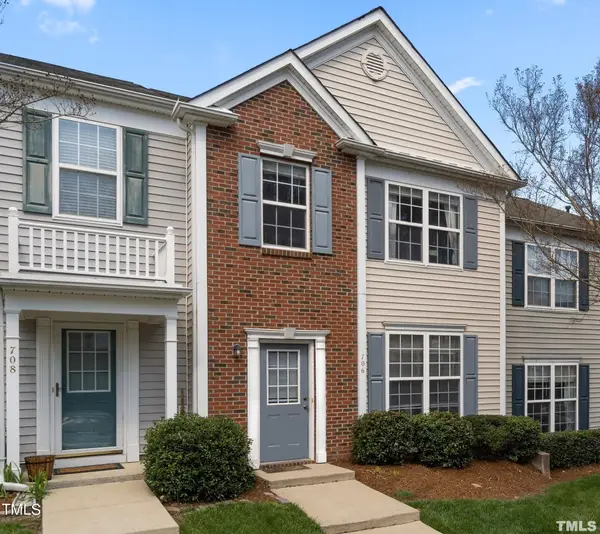 706 Canyon Lake Circle, Morrisville, NC 27560