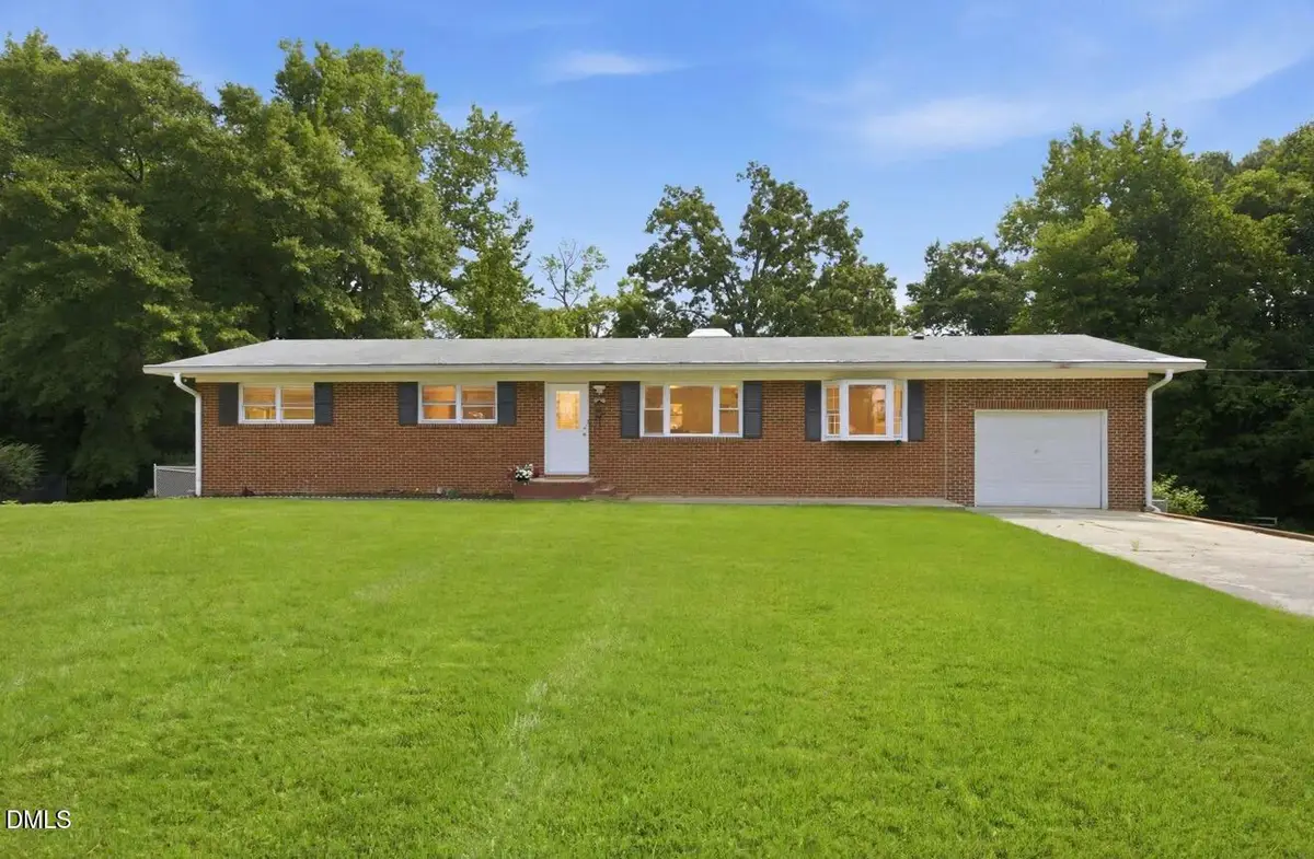 2909 Belmont Circle, Sanford, NC 27332 - #1