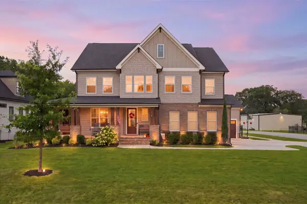 904 Shiloh Hills Drive, Fuquay Varina, NC 27526