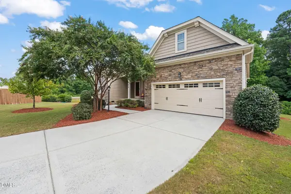 1904 Abniki Drive, Fuquay Varina, NC 27526