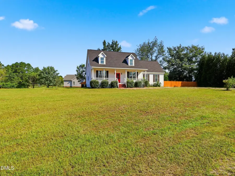 15 Davis Cir Drive, Zebulon, NC 27597 - #2