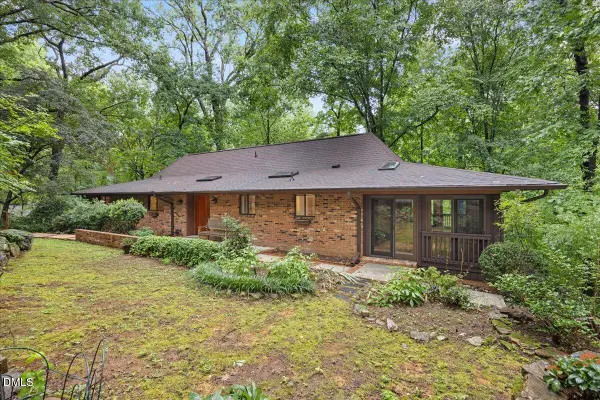 611 Greenwood Rd Exd, Chapel Hill, NC 27514
