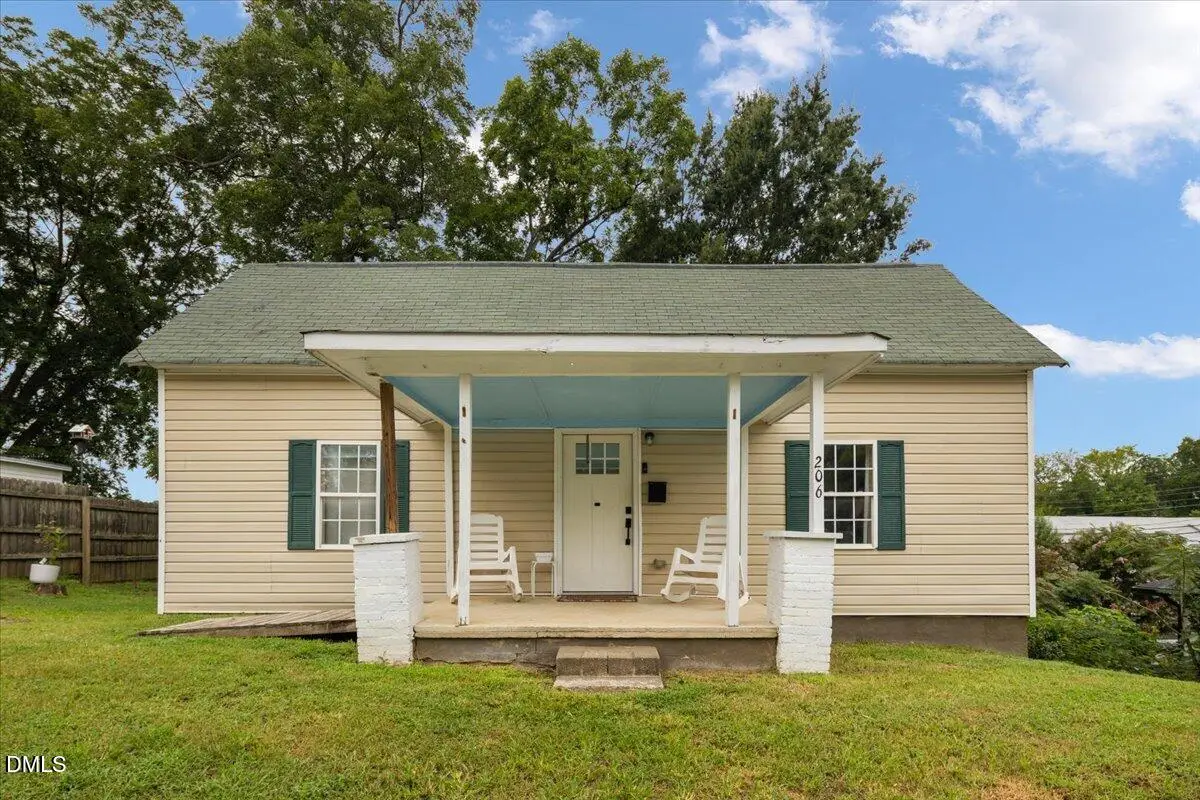 206 S Ellington Street, Clayton, NC 27520 - #1