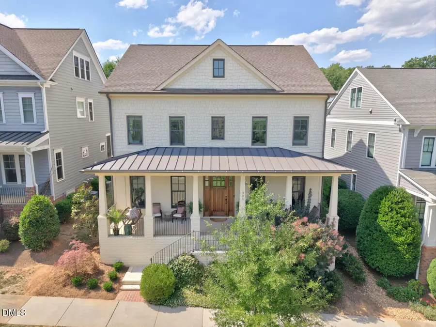 305 E Winmore Avenue, Chapel Hill, NC 27516 - #2