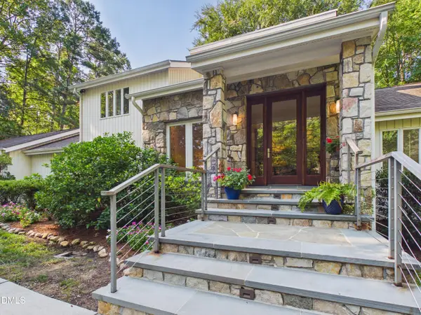 112 Black Oak Place, Chapel Hill, NC 27517