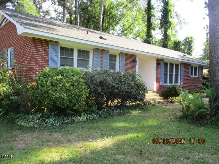 502 Lafayette Street, Clinton, NC 28328 - #3