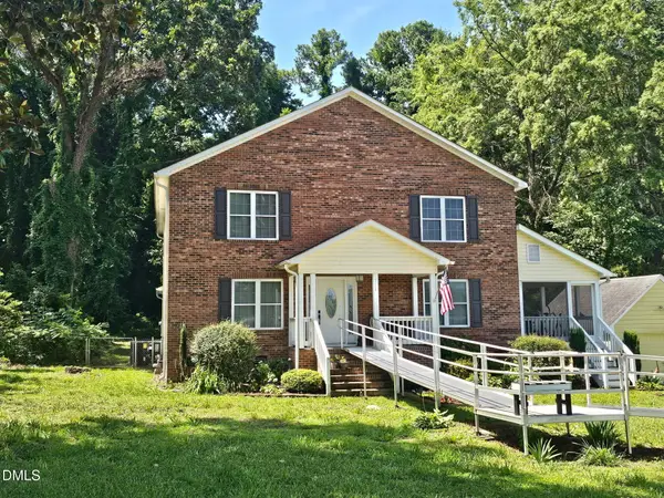 711 E Sunrise Avenue, Thomasville, NC 27360