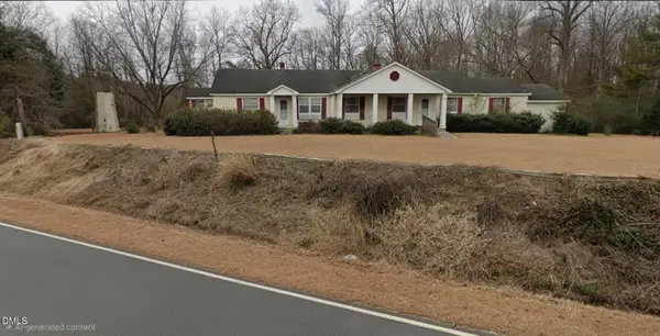 170 South River, Autryville, NC 28318