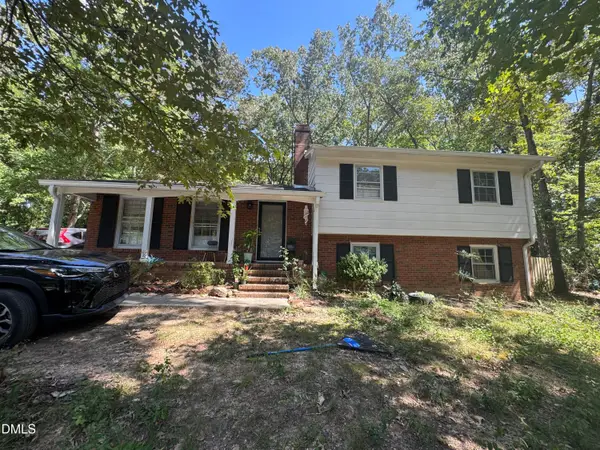 625 Tinkerbell Road, Chapel Hill, NC 27517