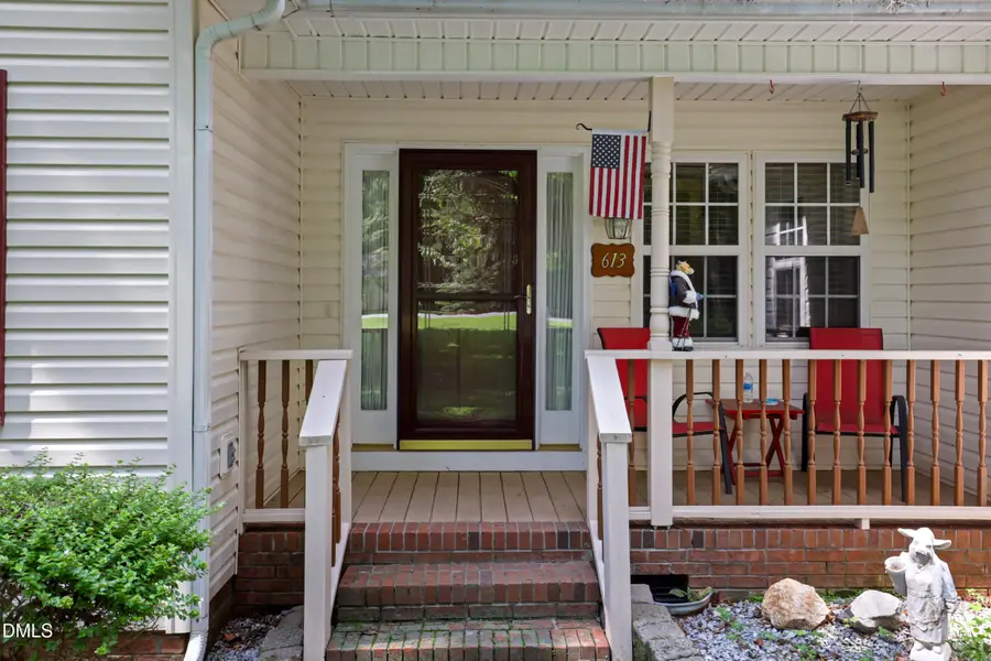 613 Bayleaf Circle, Clayton, NC 27527 - #2