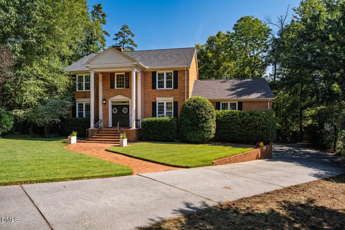 6 St James Place, Chapel Hill, NC 27514 - #1