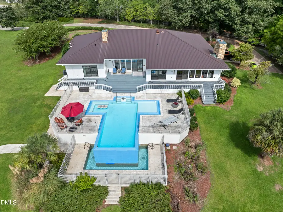 101 Elizabeth Drive, Elizabethtown, NC 28337 - #3