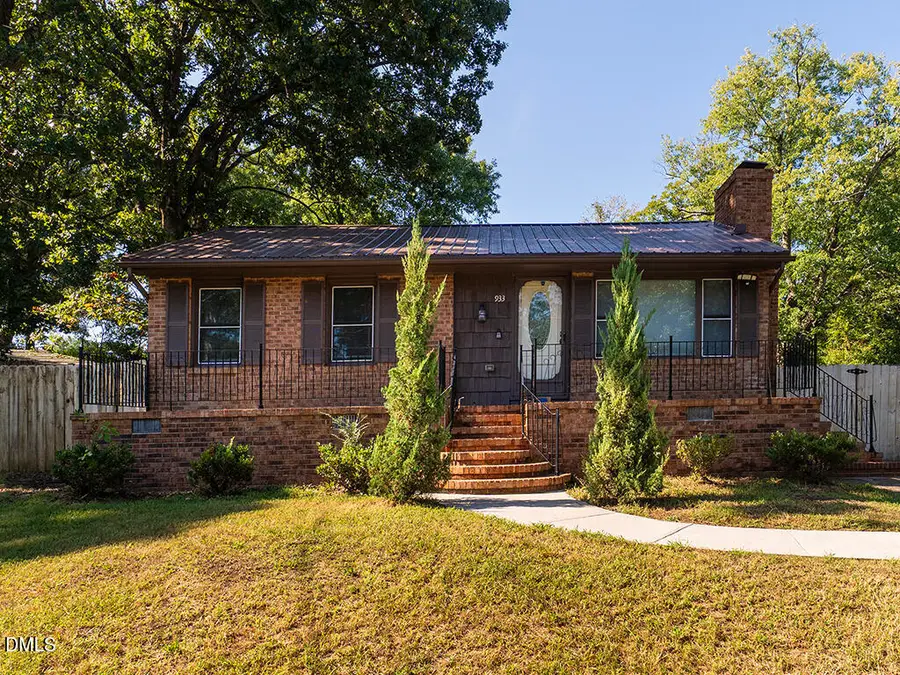 933 Graham Street, Burlington, NC 27217 - #2