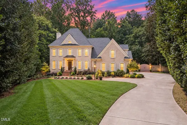4901 Oakmoor Court, Raleigh, NC 27614