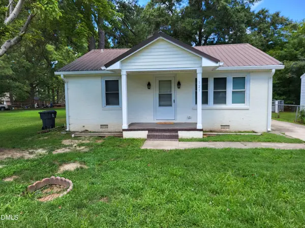 121 N Elizabeth Street, Henderson, NC 27536