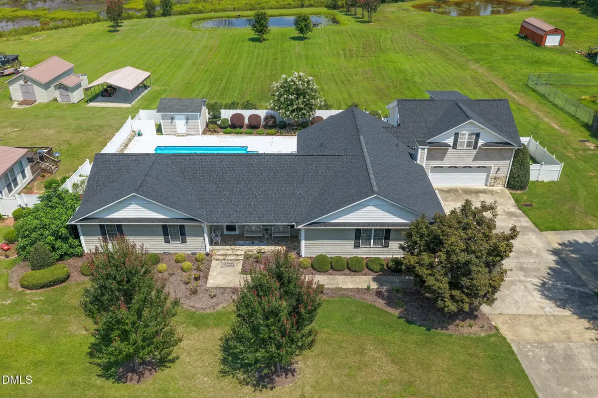 906 Walnut Drive, Erwin, NC 28339 - #1