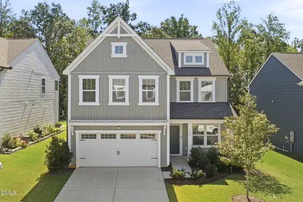 479 Curling Crk Drive, Clayton, NC 27527
