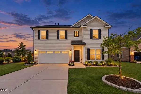 2028 Fox Chapel Place, Fuquay Varina, NC 27526