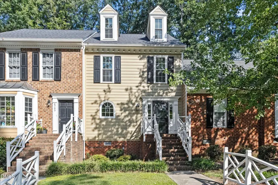 6707 Queen Annes Drive, Raleigh, NC 27613 - #2