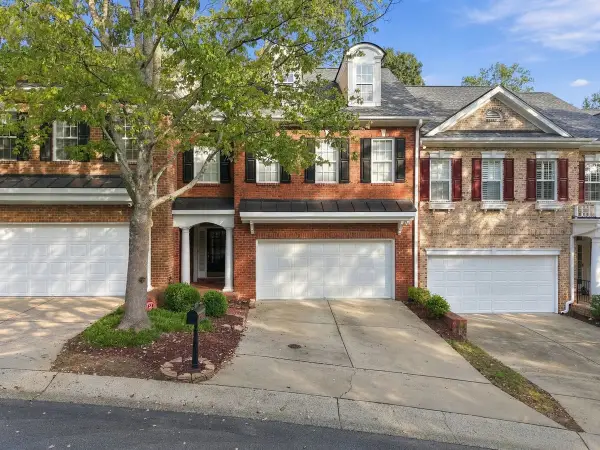 7204 Summit Waters Lane, Raleigh, NC 27613