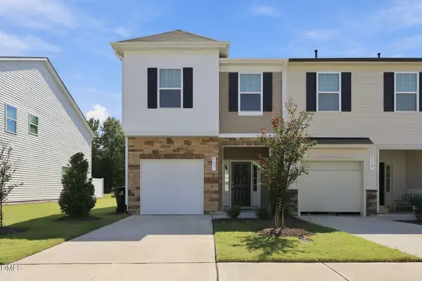 717 Ridge Cliff Lane, Zebulon, NC 27597