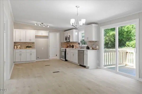 98 Shade Wood, Sanford, NC 27332