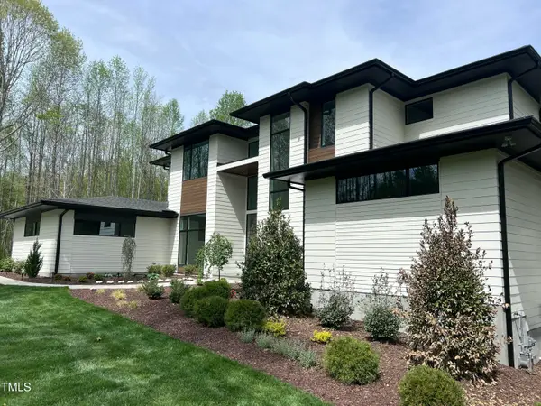 196 Mountaintop Circle, Pittsboro, NC 27312