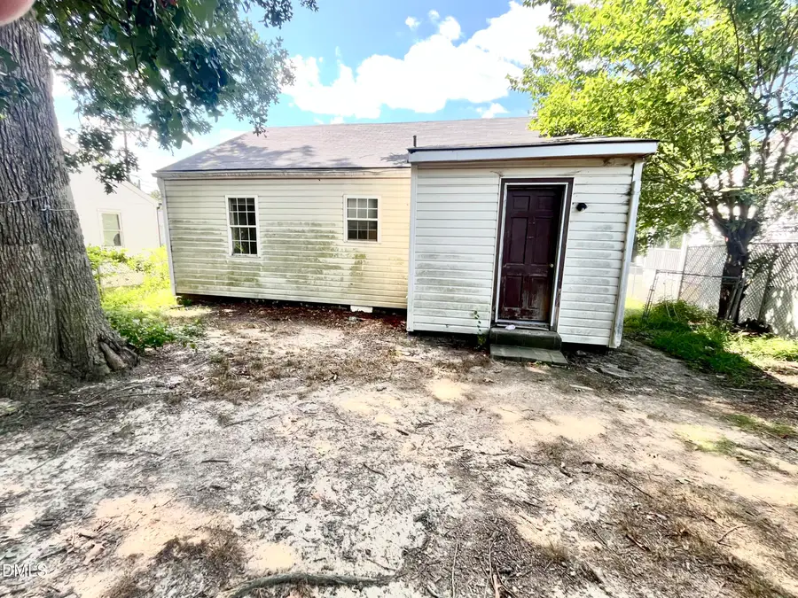 612 Maryland Avenue, Burlington, NC 27217 - #2