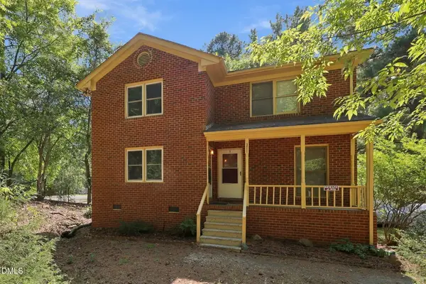 371 Umstead Drive, Chapel Hill, NC 27516