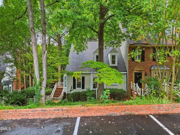 6814 Gloucester Road, Raleigh, NC 27612