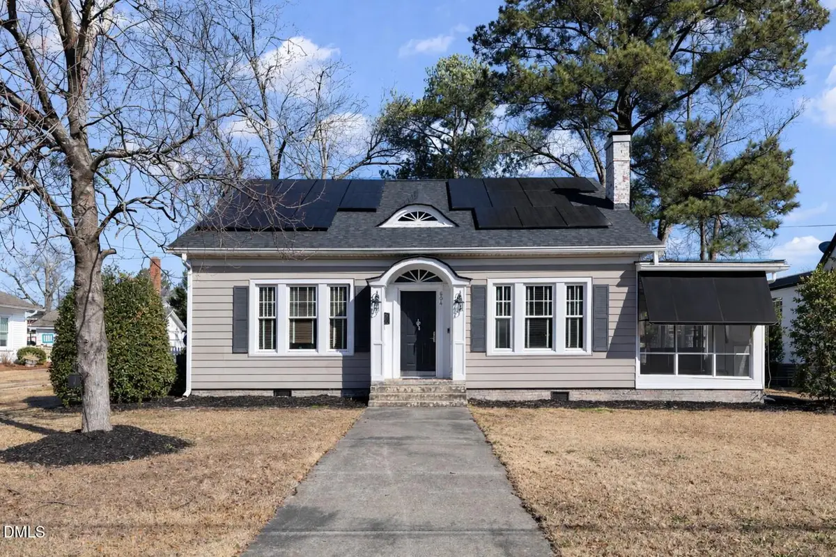 604 W Divine Street, Dunn, NC 28334 - #1