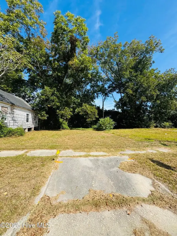 316 E Bright Street, Kinston, NC 28501