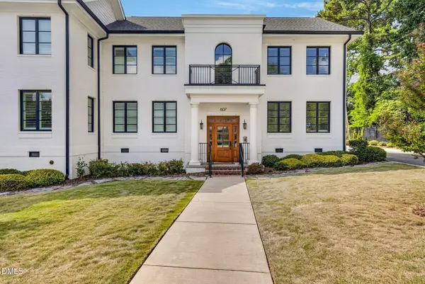 607 Smedes Place, Raleigh, NC 27605