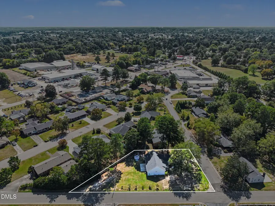 710 Memorial Avenue, Dunn, NC 28334 - #2